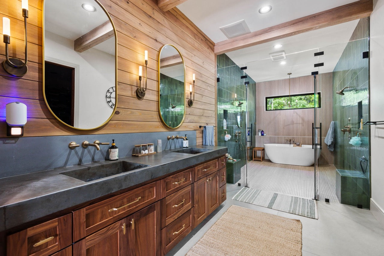 Third horizontal image